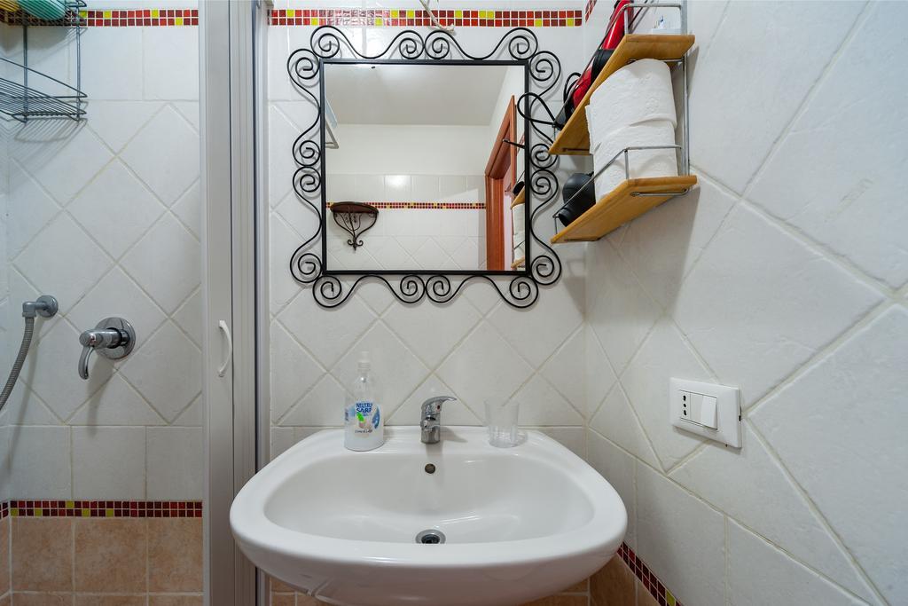 Vatican Rose Aparthotel Rome Bagian luar foto
