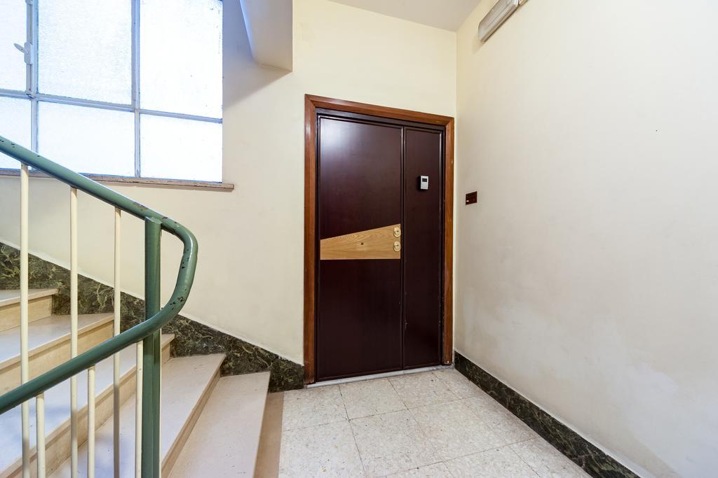 Vatican Rose Aparthotel Rome Bagian luar foto