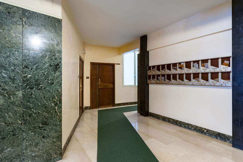 Vatican Rose Aparthotel Rome Bagian luar foto