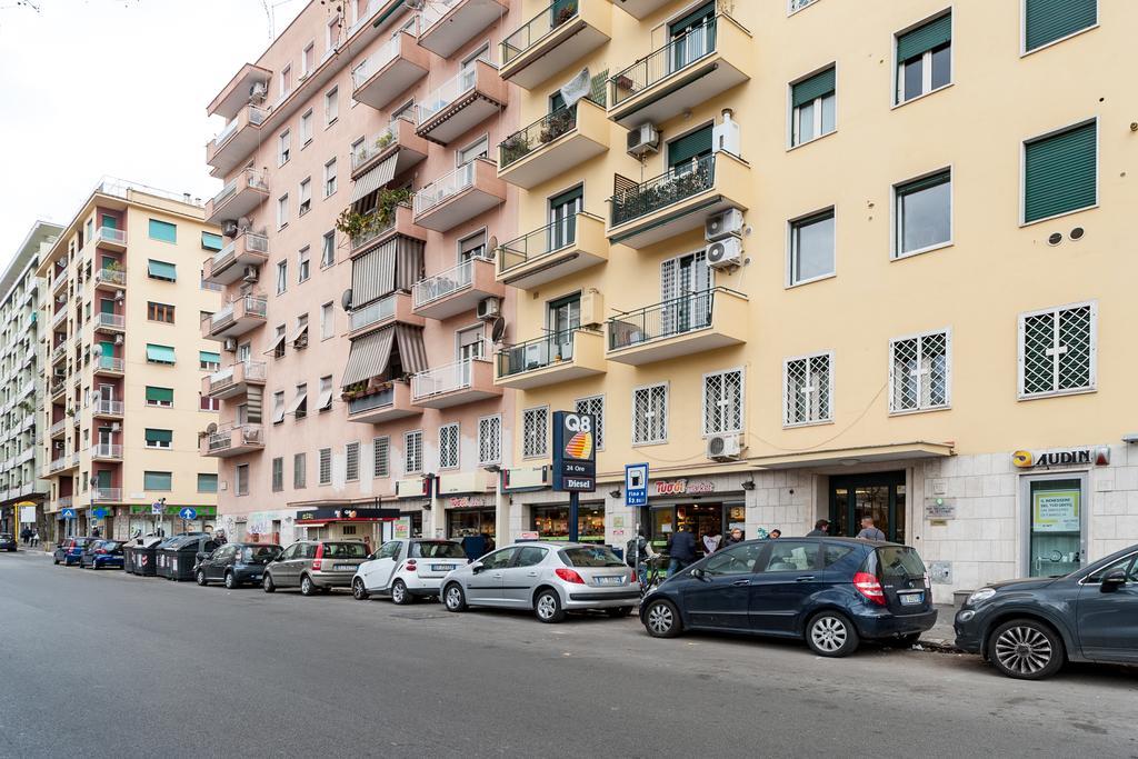Vatican Rose Aparthotel Rome Bagian luar foto